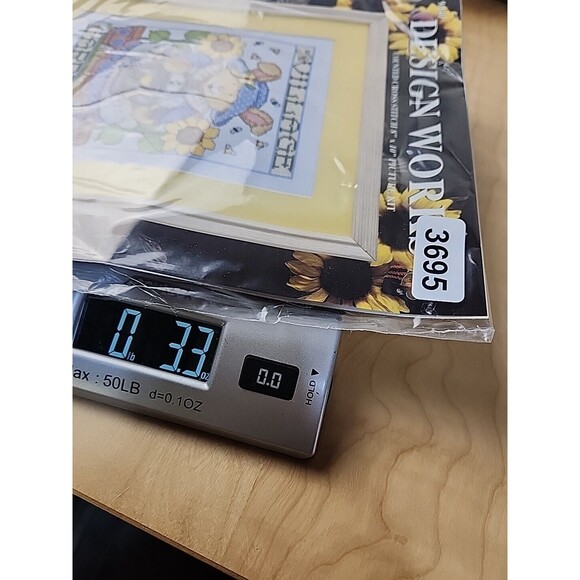 Design Works Village Gardener Cross Stitch Picture Kit Bunny Sunflower 8x10 NOS - Picture 6 of 6